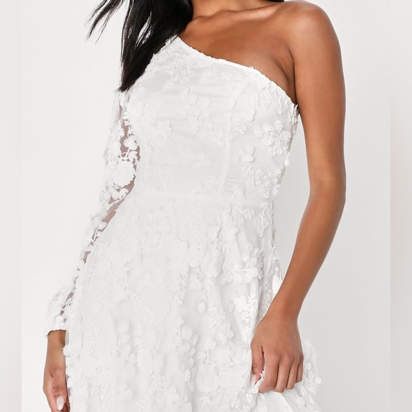 NWT Lulus Eloquent Elegance White Embroidered Lace One-Shoulder Midi Dress Sz M - Picture 7 of 9